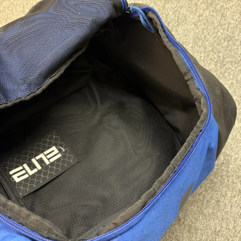 Nike excellent preowned